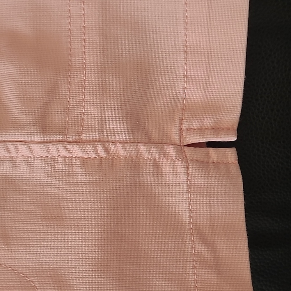 Lole shorts, size 4 - Picture 9 of 10